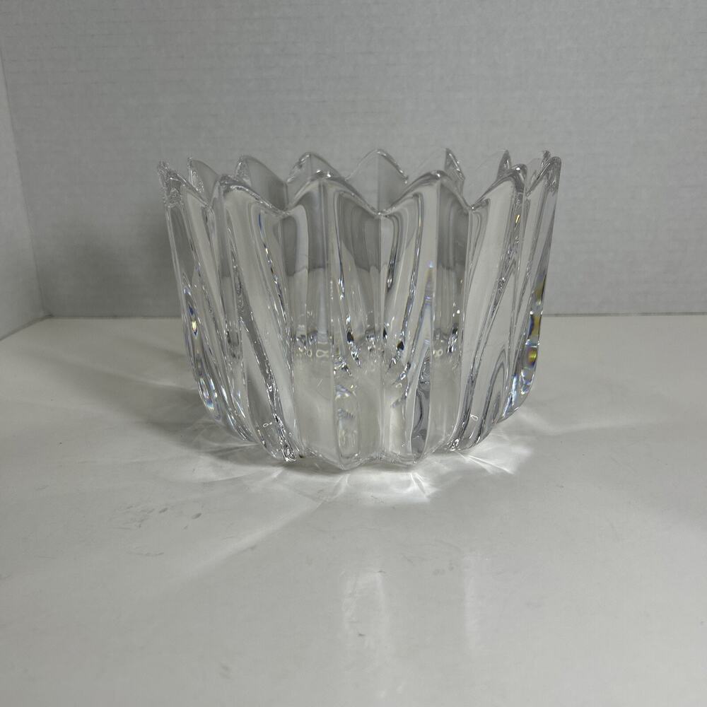 ORREFORS Jan Johansson FLEUR Pattern Crystal 6.5” Round Bowl #4514-121 Sweden